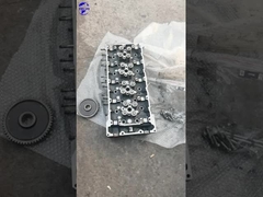 Mitsubishi 4M50 testa cilindro del motore